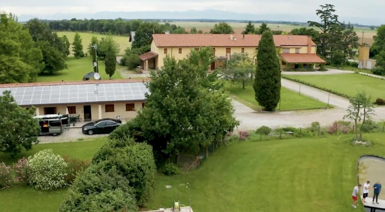 Agriturismo Tenuta Regina - Glamping Luxury Lodges And Apartments Palazzolo dello Stella Екстериор снимка
