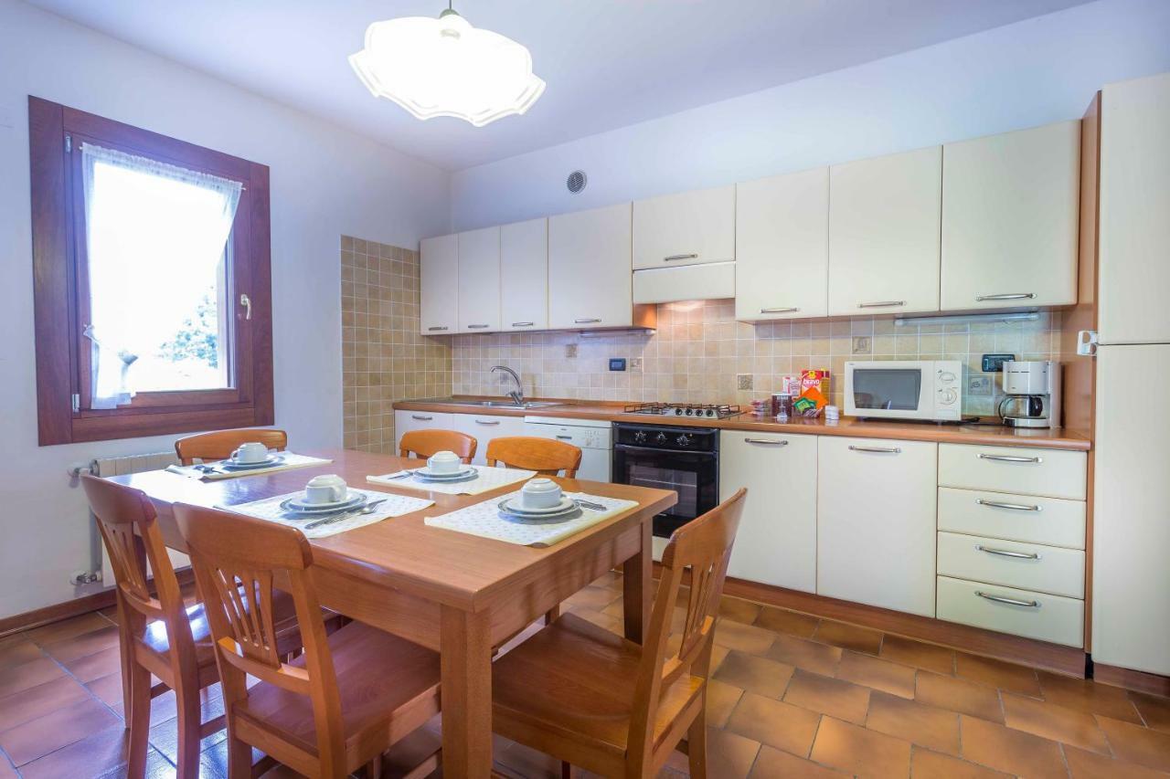 Agriturismo Tenuta Regina - Glamping Luxury Lodges And Apartments Palazzolo dello Stella Екстериор снимка