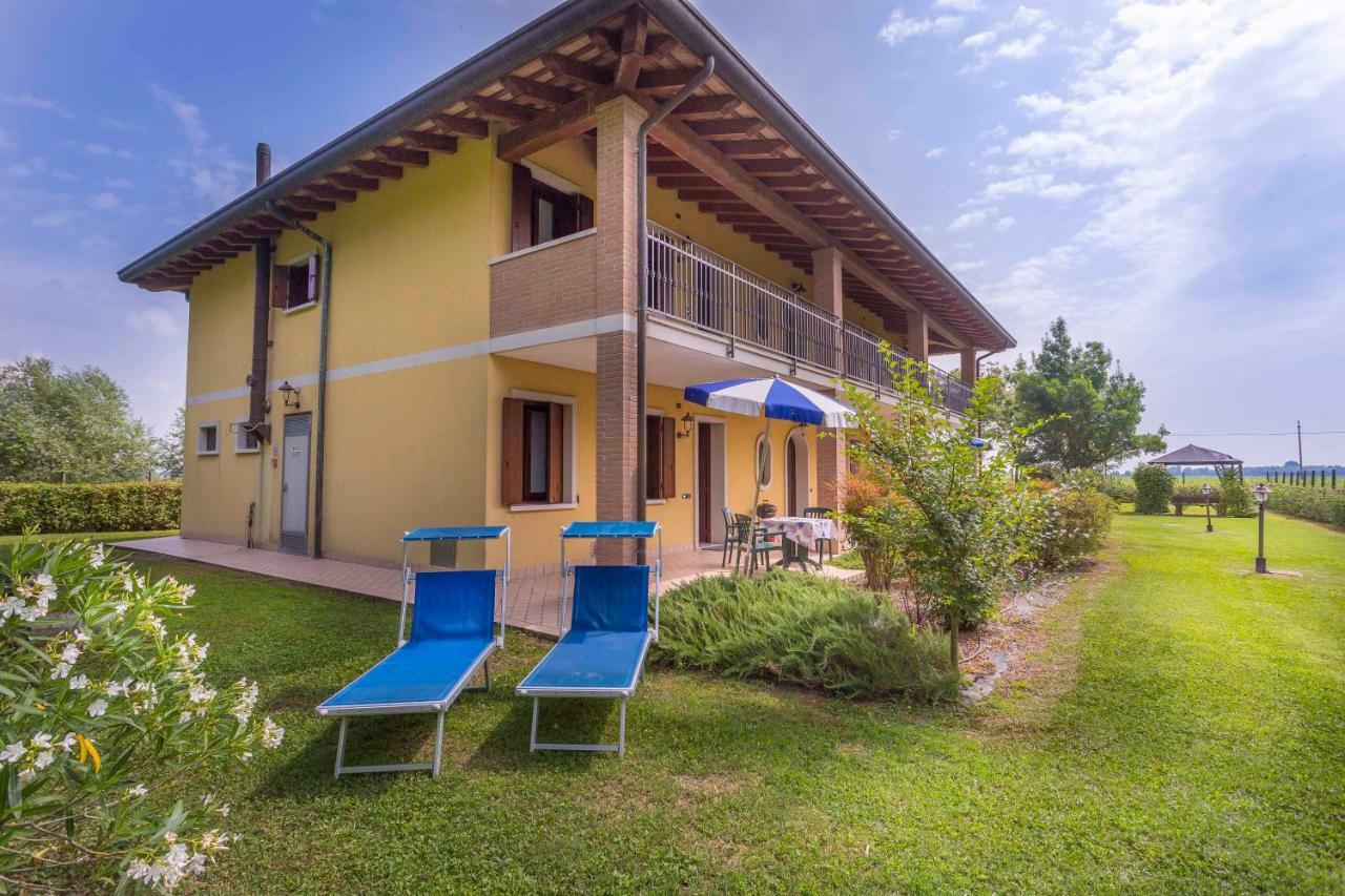 Agriturismo Tenuta Regina - Glamping Luxury Lodges And Apartments Palazzolo dello Stella Екстериор снимка
