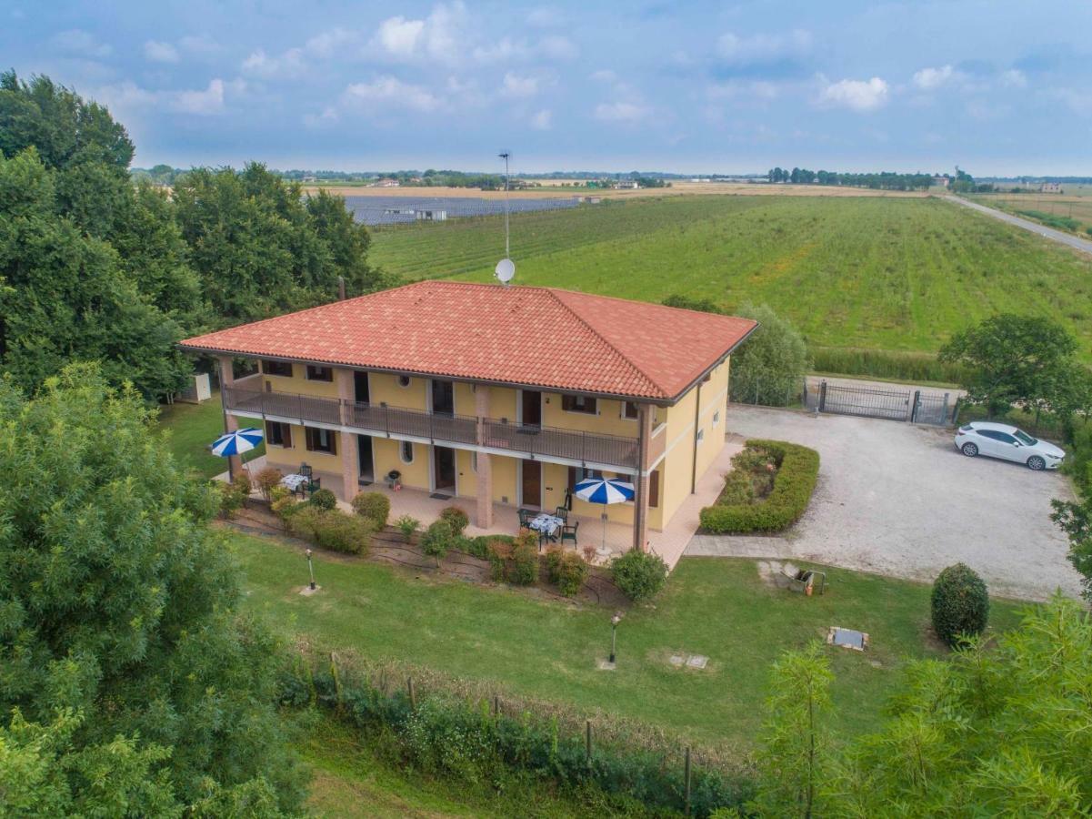 Agriturismo Tenuta Regina - Glamping Luxury Lodges And Apartments Palazzolo dello Stella Екстериор снимка