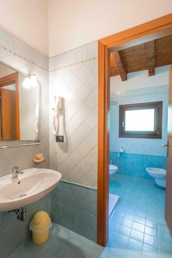 Agriturismo Tenuta Regina - Glamping Luxury Lodges And Apartments Palazzolo dello Stella Екстериор снимка