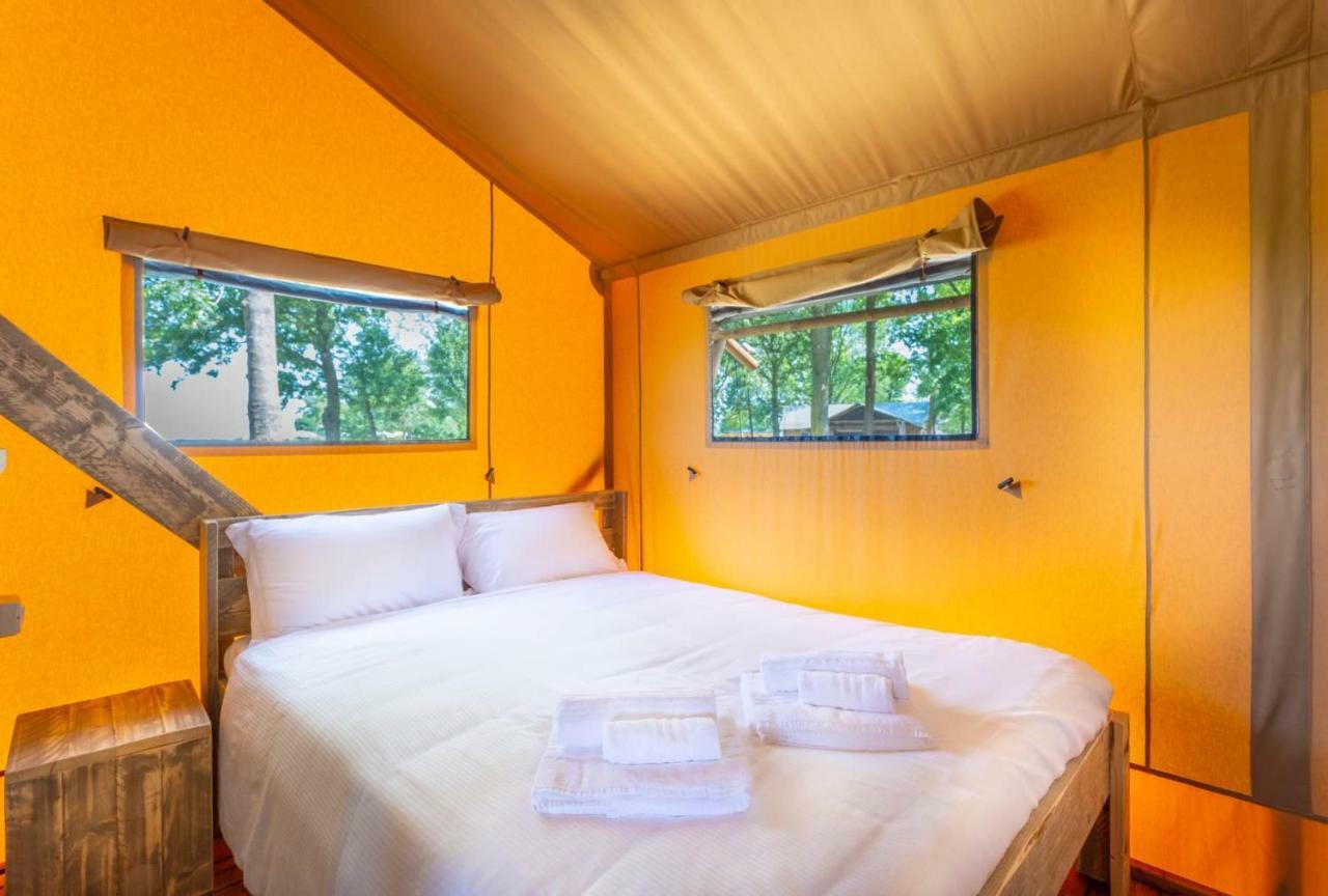 Agriturismo Tenuta Regina - Glamping Luxury Lodges And Apartments Palazzolo dello Stella Екстериор снимка