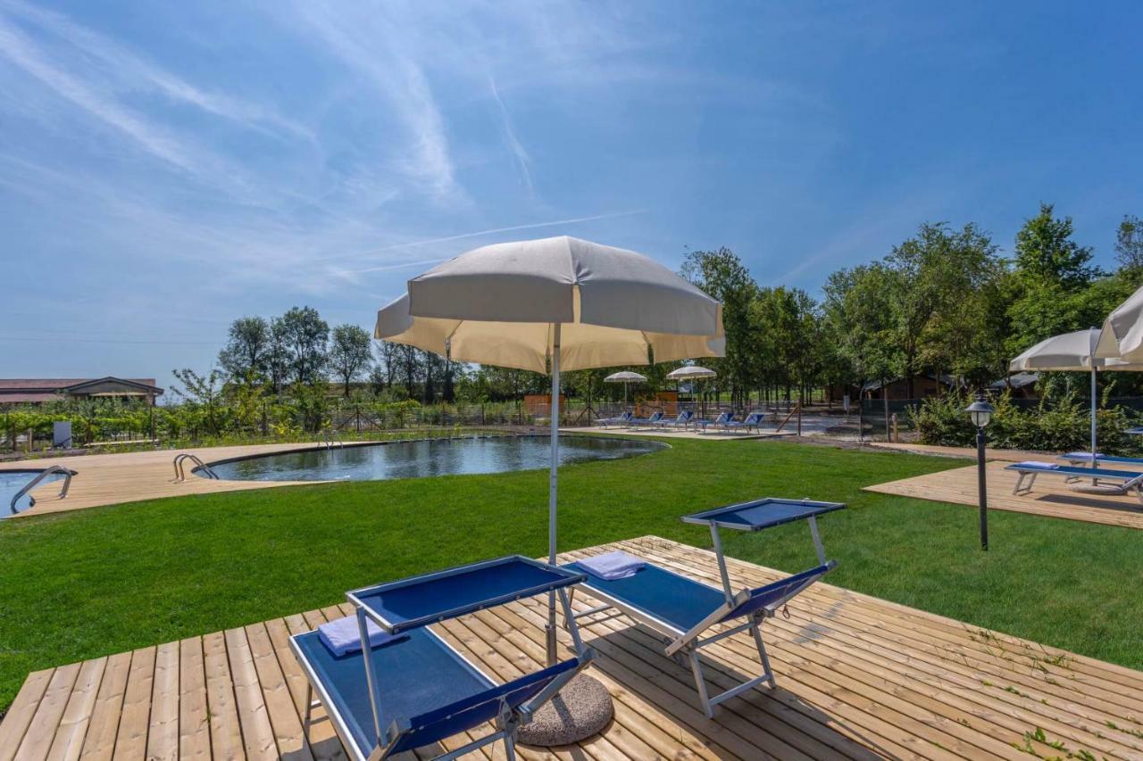 Agriturismo Tenuta Regina - Glamping Luxury Lodges And Apartments Palazzolo dello Stella Екстериор снимка
