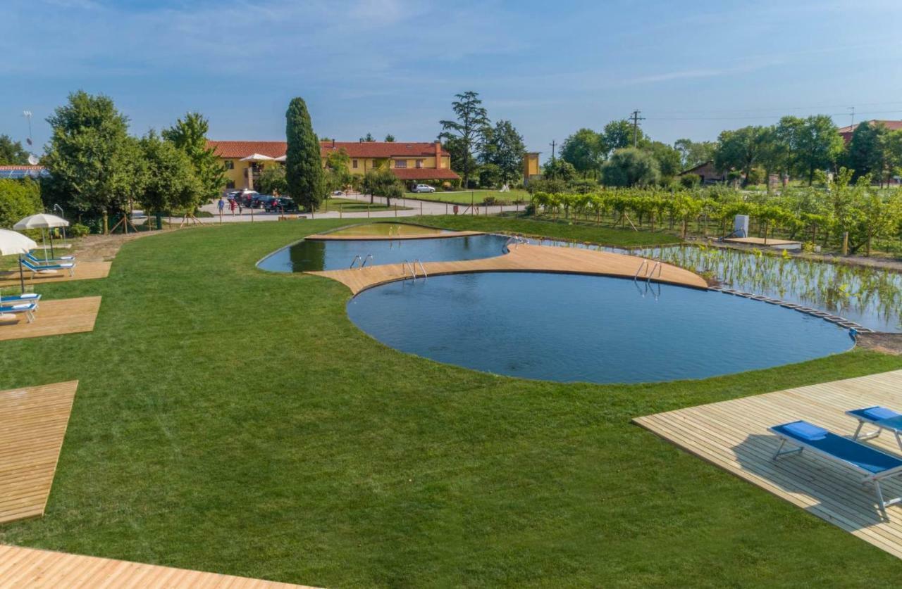 Agriturismo Tenuta Regina - Glamping Luxury Lodges And Apartments Palazzolo dello Stella Екстериор снимка